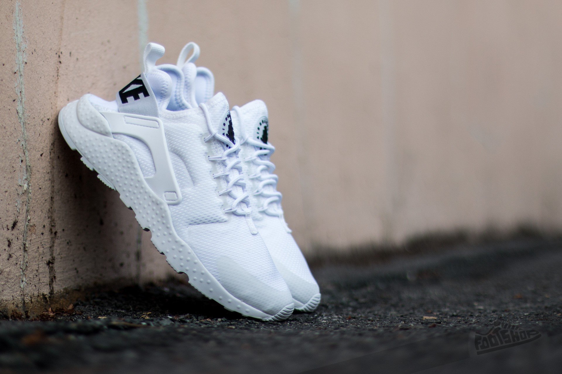 Nike W Air Huarache Run Ultra