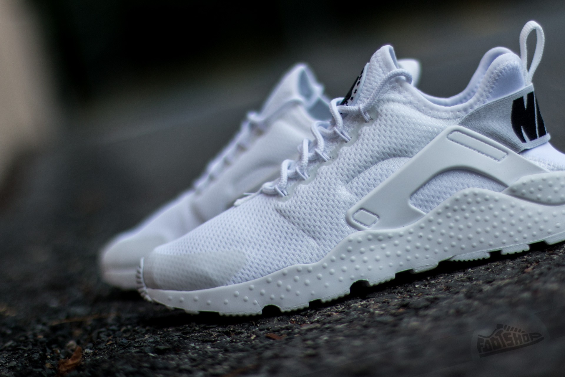 Sieviešu apavi Nike W Air Huarache Run Ultra White/ White-Black