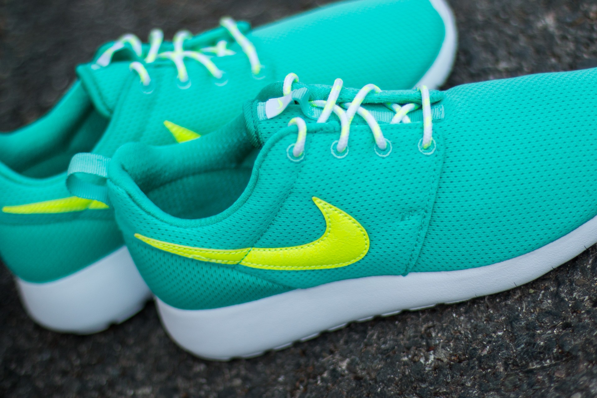 Nike roshe turquoise new arrivals