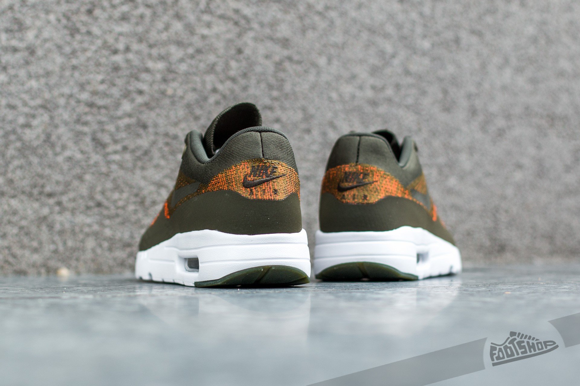 Men s shoes Nike Air Max 1 Ultra Flyknit Olive Flak Cargo Khaki