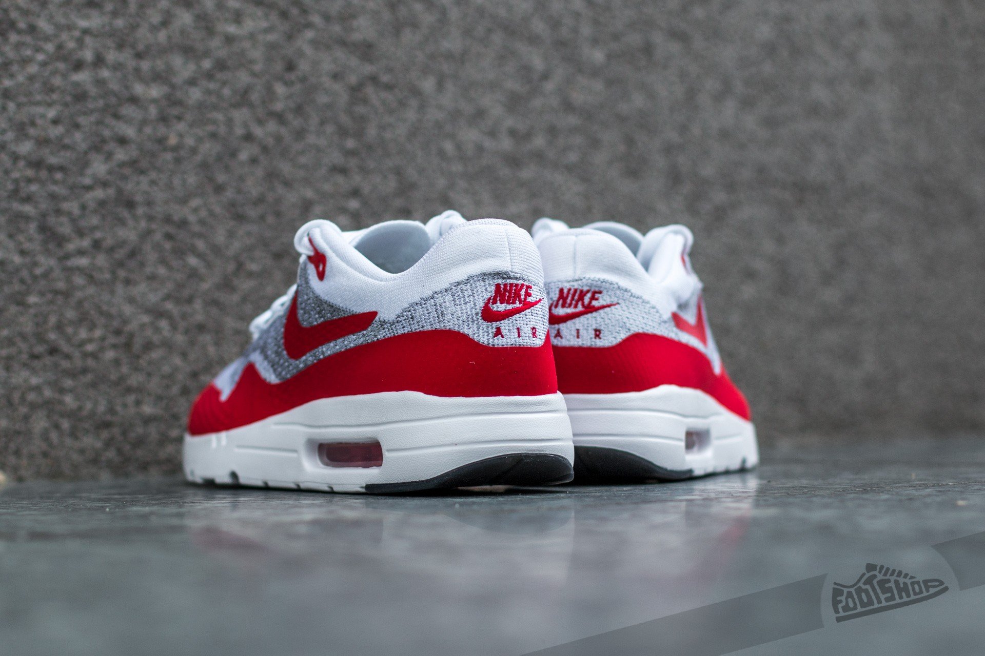 Men's shoes Nike Air Max 1 Ultra Flyknit White/ University Red-Pure Platinum-Cool Grey 