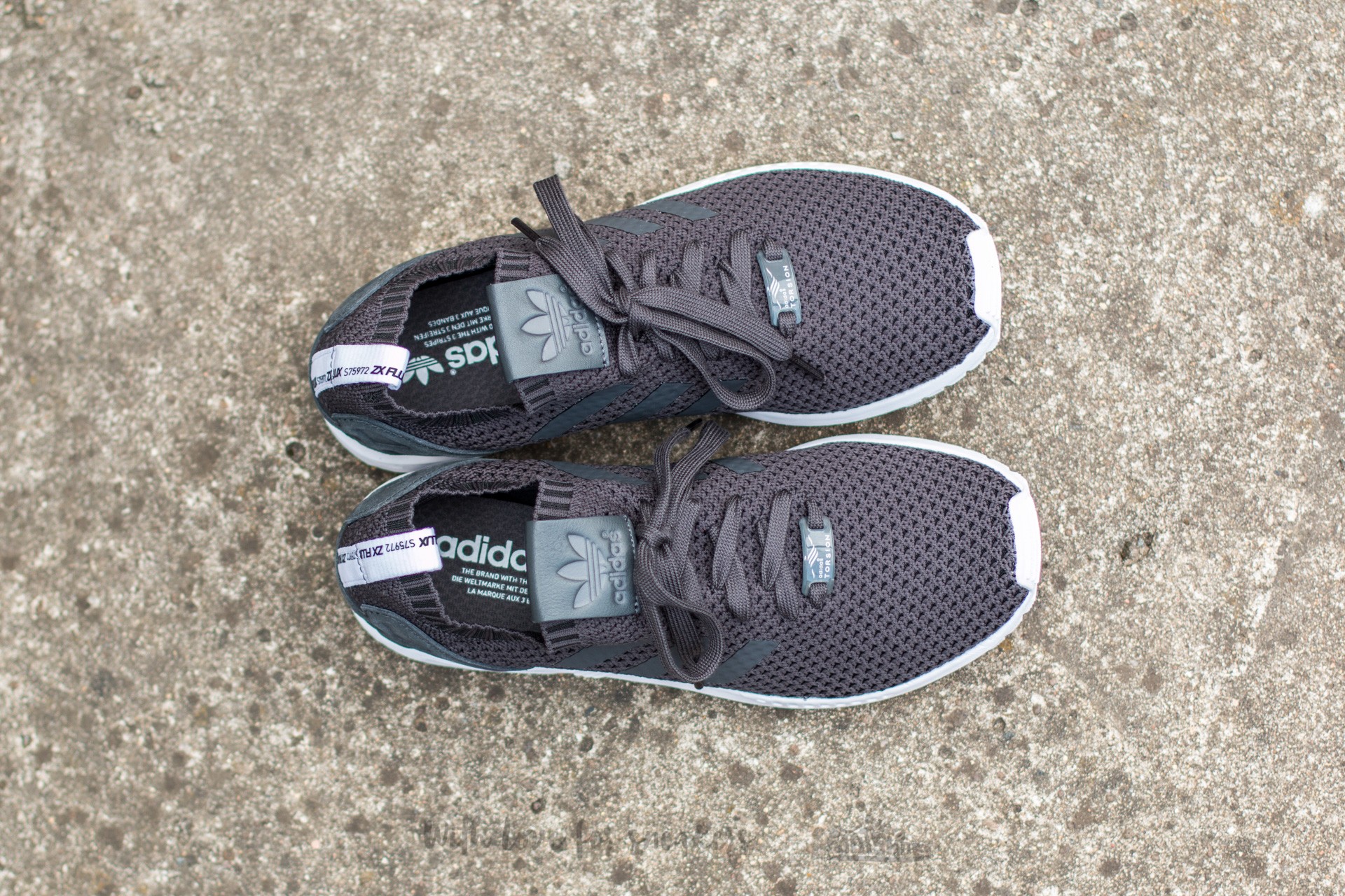 Adidas zx on sale flux s75972