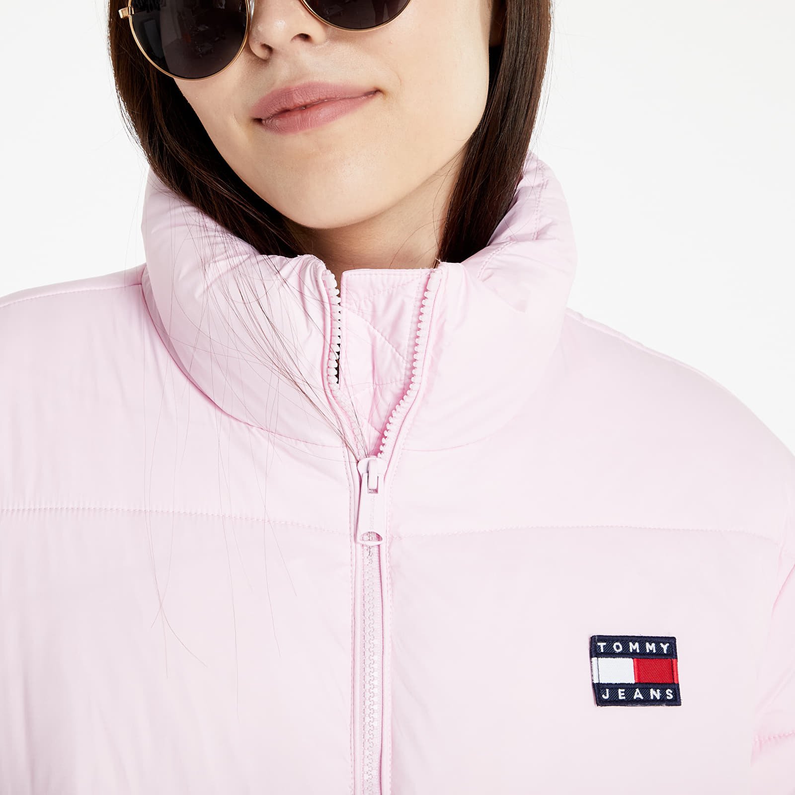 Tommy jeans hotsell pink jacket