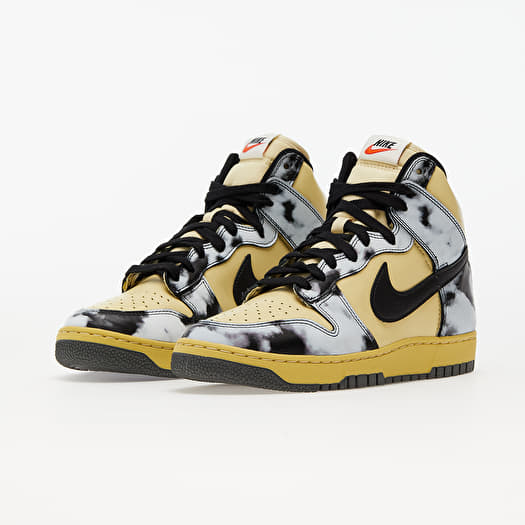 Gold sequin nike dunks 2025