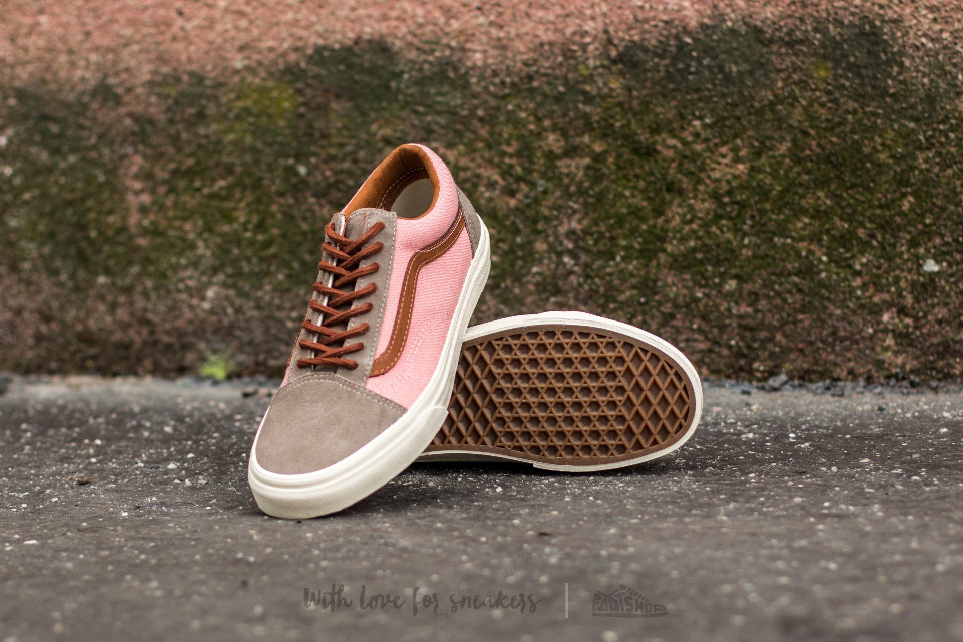 Vans old sales skool reissue