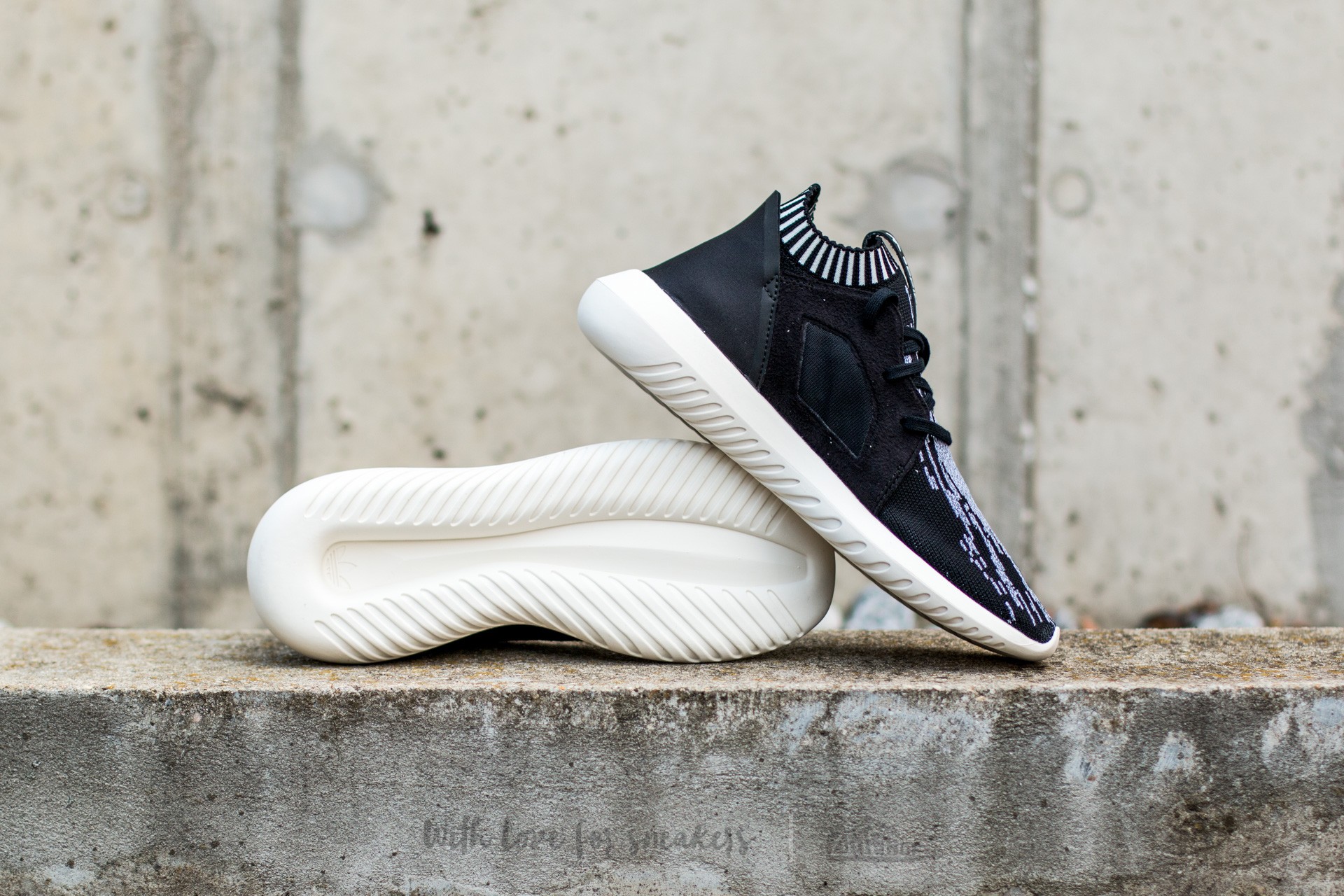 Adidas tubular sale defiant primeknit