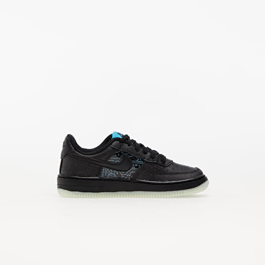 Nike best sale x kinder