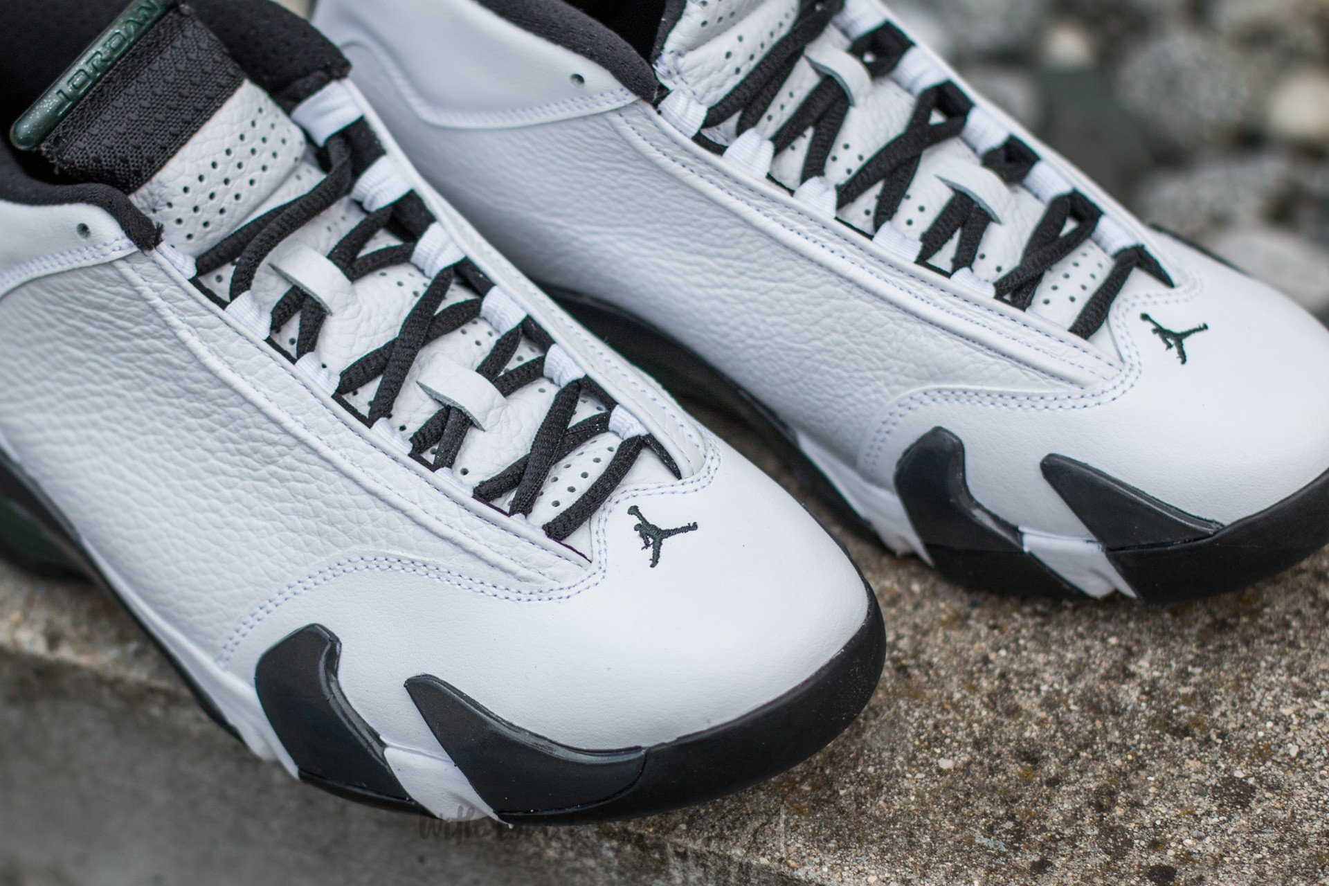 Jordan 14 shop black and blue