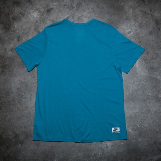 Nike green abyss shirt best sale