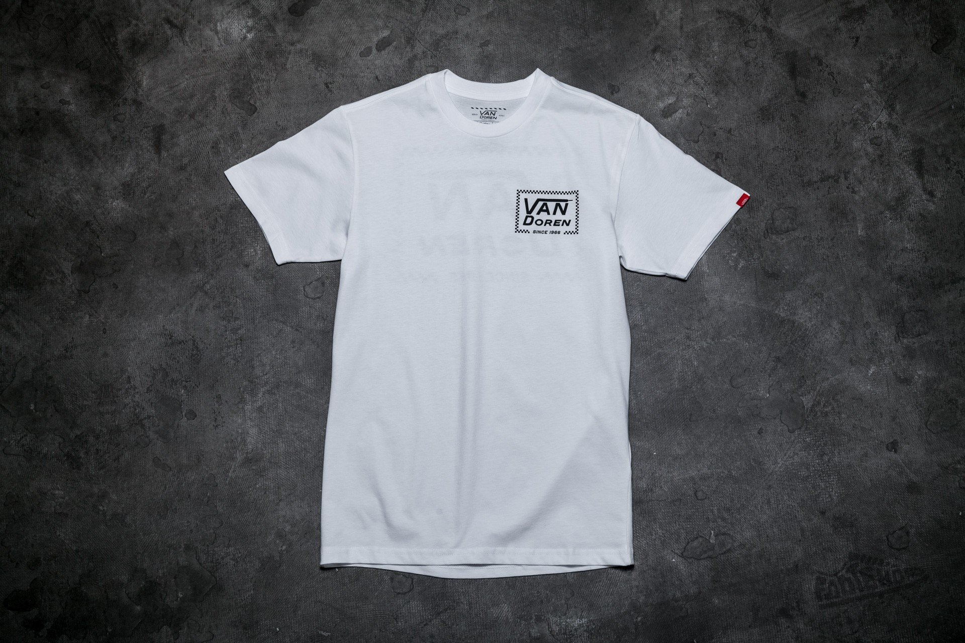T-Shirts und Hemden Vans M Van Doren Since 66 Tee White