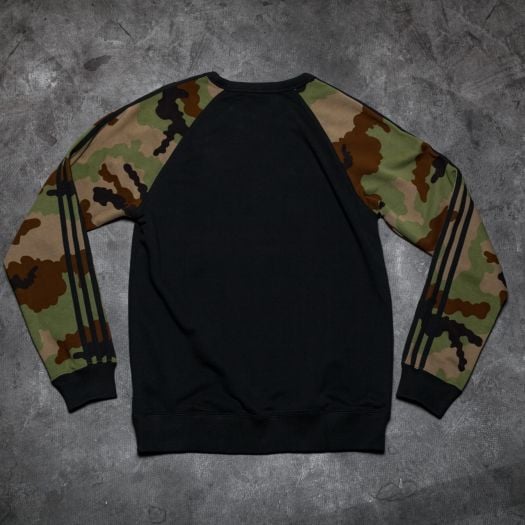 Bluzy adidas ES Crew Black Earth Khaki Footshop