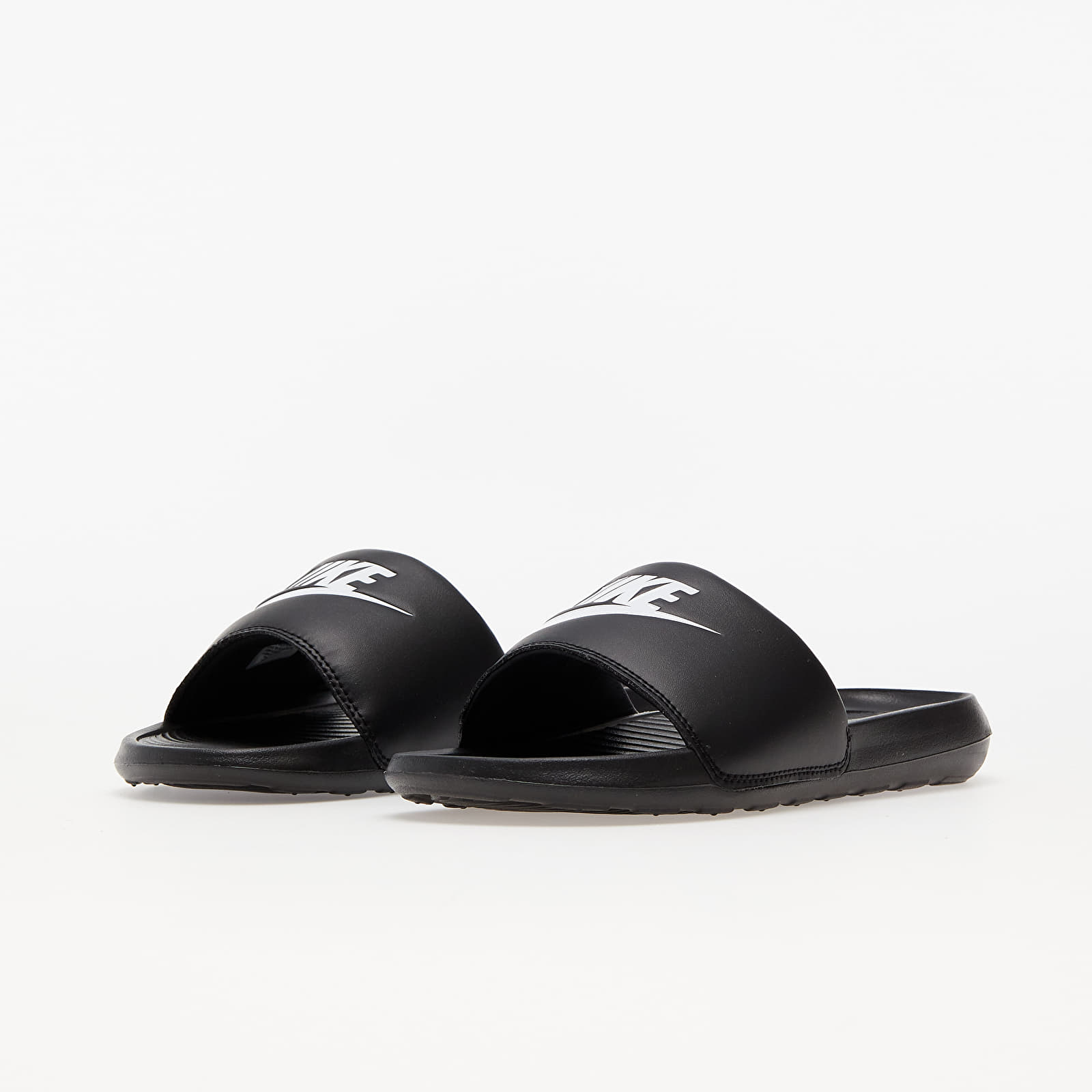Încălțăminte și sneakerși pentru femei Nike W Victori One Slide Black/ White-Black
