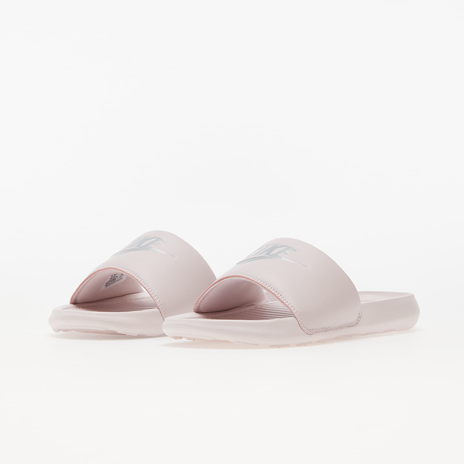 Silver clearance nike rosse
