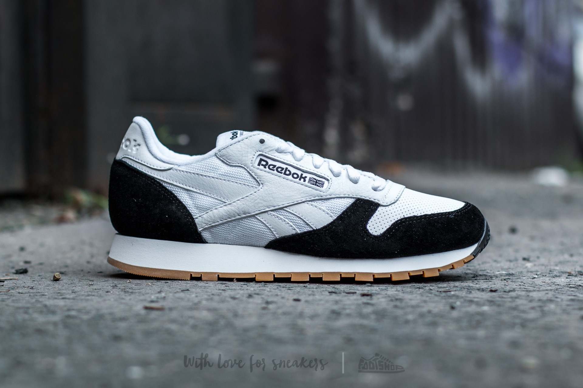 Men's shoes Reebok Classic Leather Perfect Split White/ Black-Gum