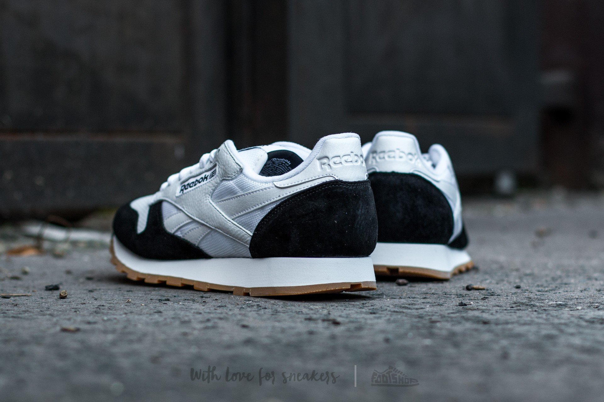 Reebok classic clearance leather perfect split