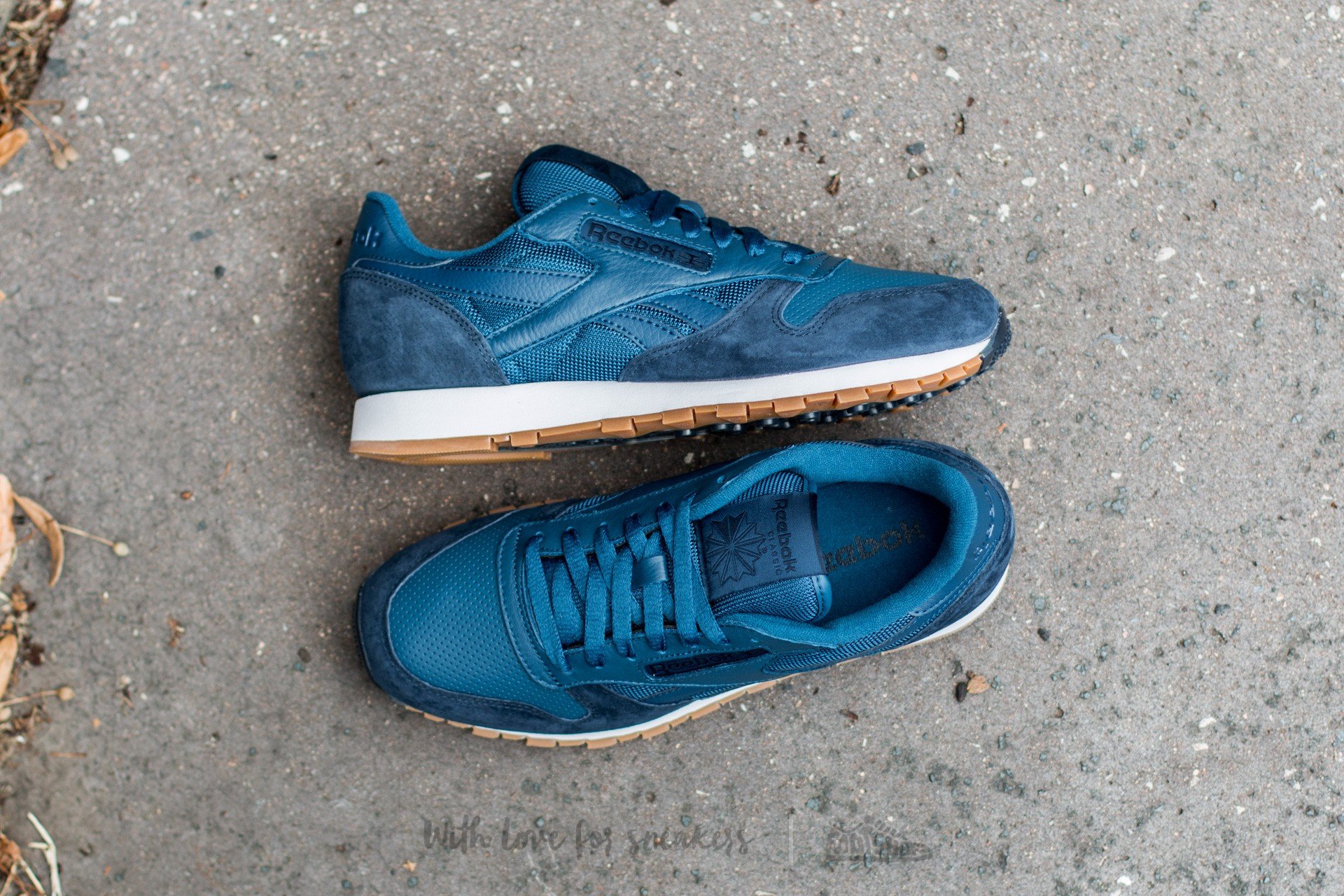 Herresko Reebok Classic Leather Perfect Split Noble Blue/ Collegiate Navy/ White-Gum