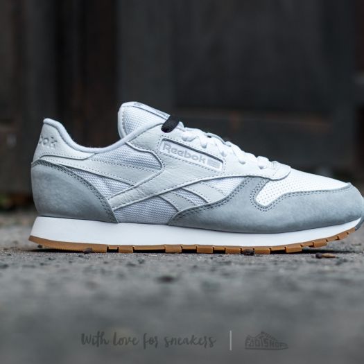 Reebok top perfect split