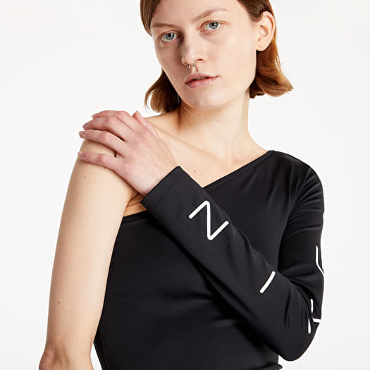 Nike sportswear long sleeve t shirt top