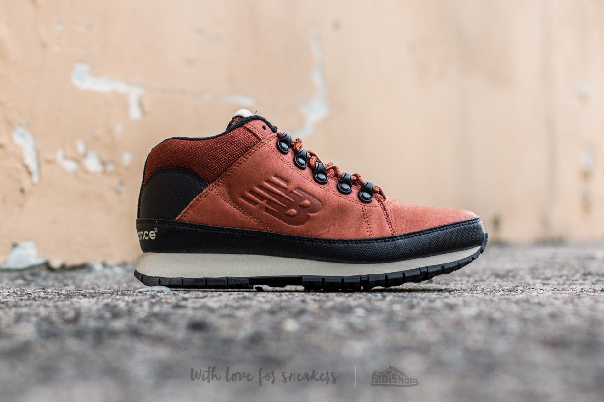 New balance discount 754 red