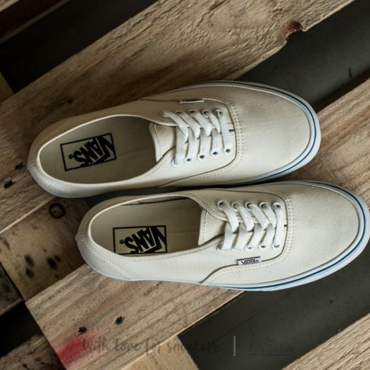 Vans Authentic