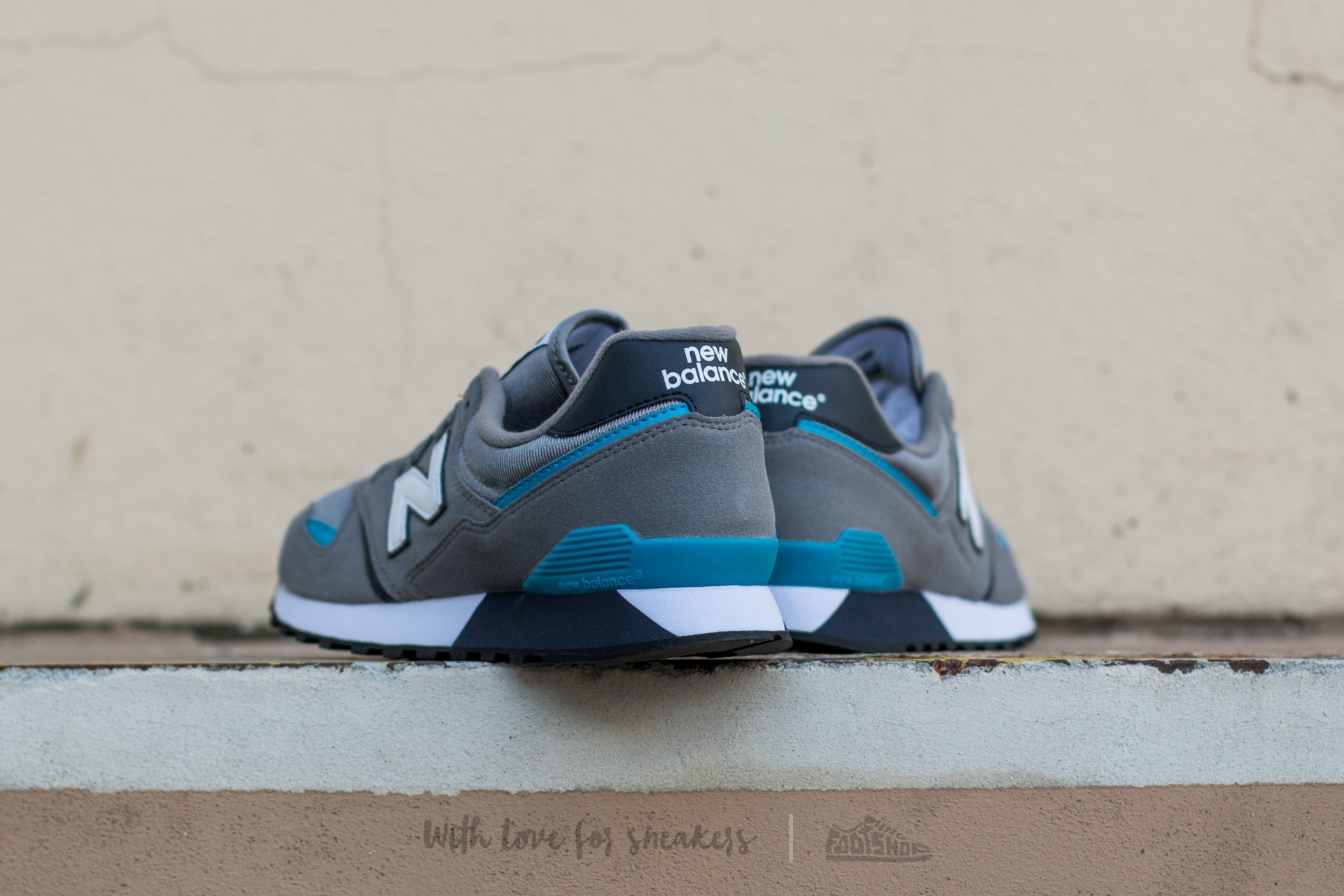 New balance u446 hombre 2025