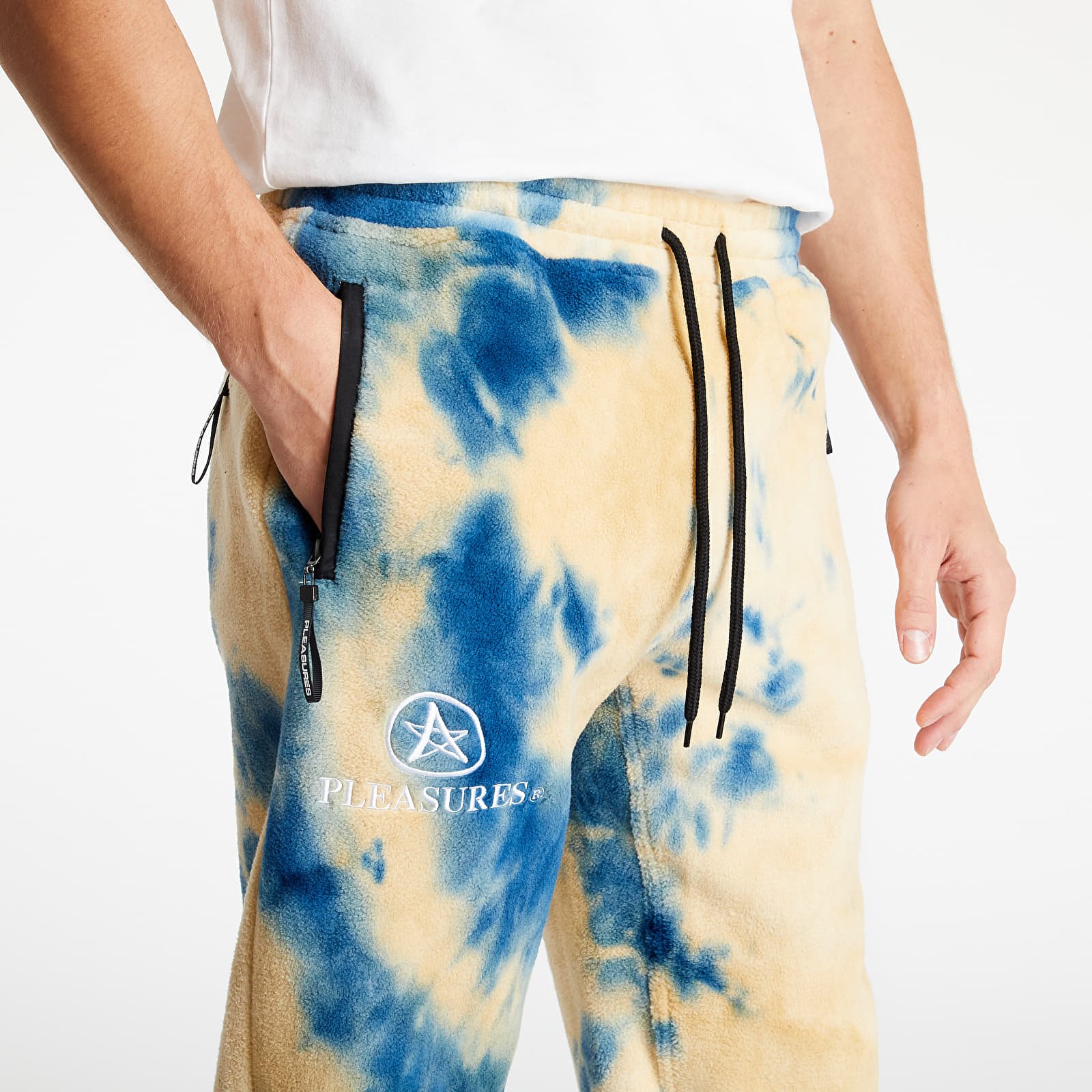 Joggingbyxor PLEASURES Caffeine Polar Fleece Pant Tan