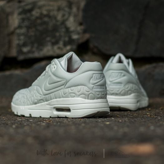 Nike air max 1 sales ultra plush light bone