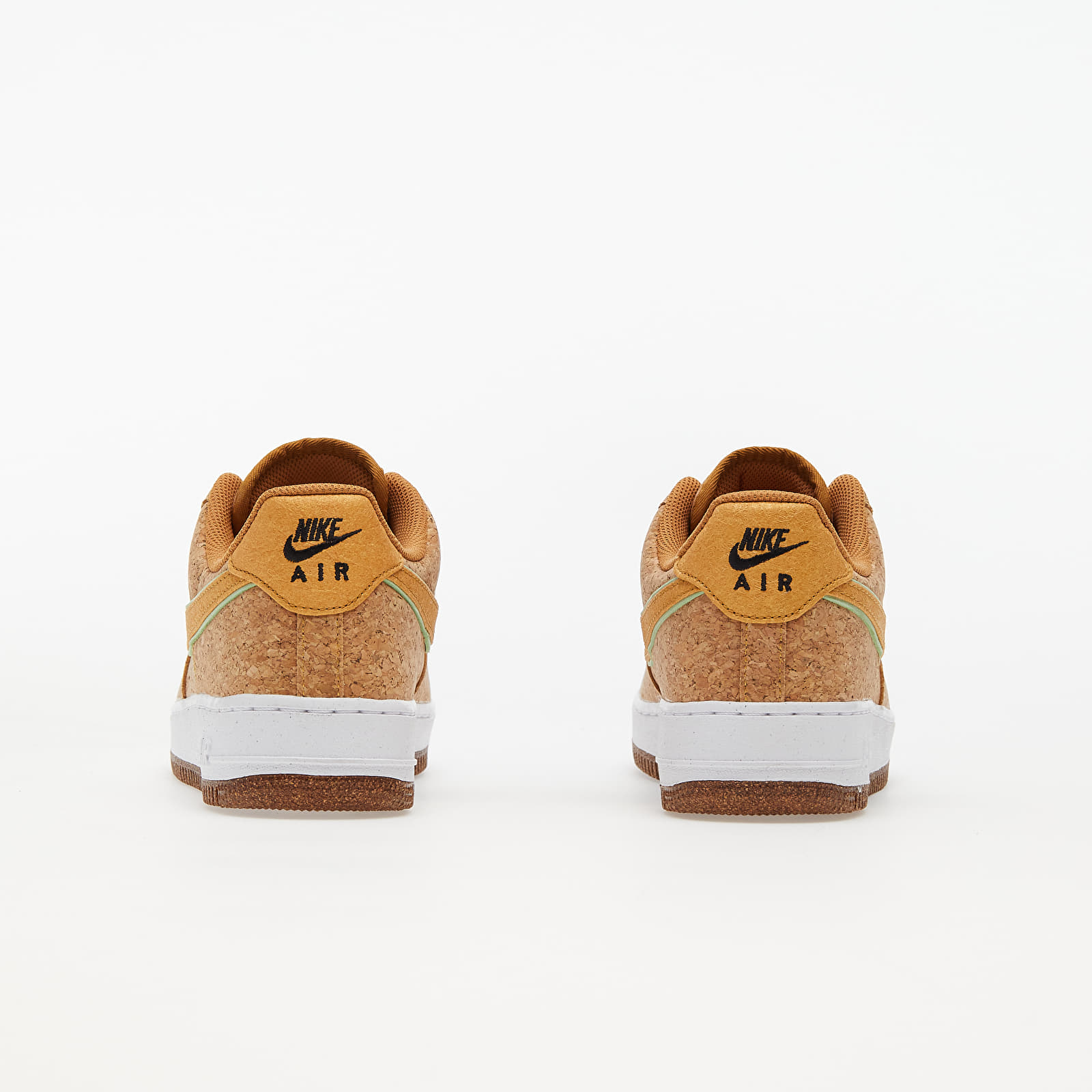 Nike air force 1 flyknit 2.0 gold suede new arrivals