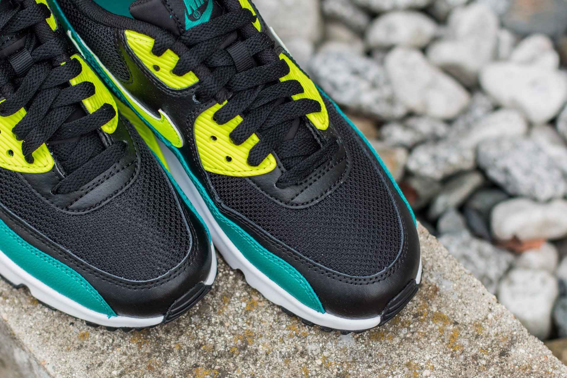 Încălțăminte și sneakerși pentru femei Nike Air Max 90 Mesh (GS) Black/ Volt-Rio Teal-White