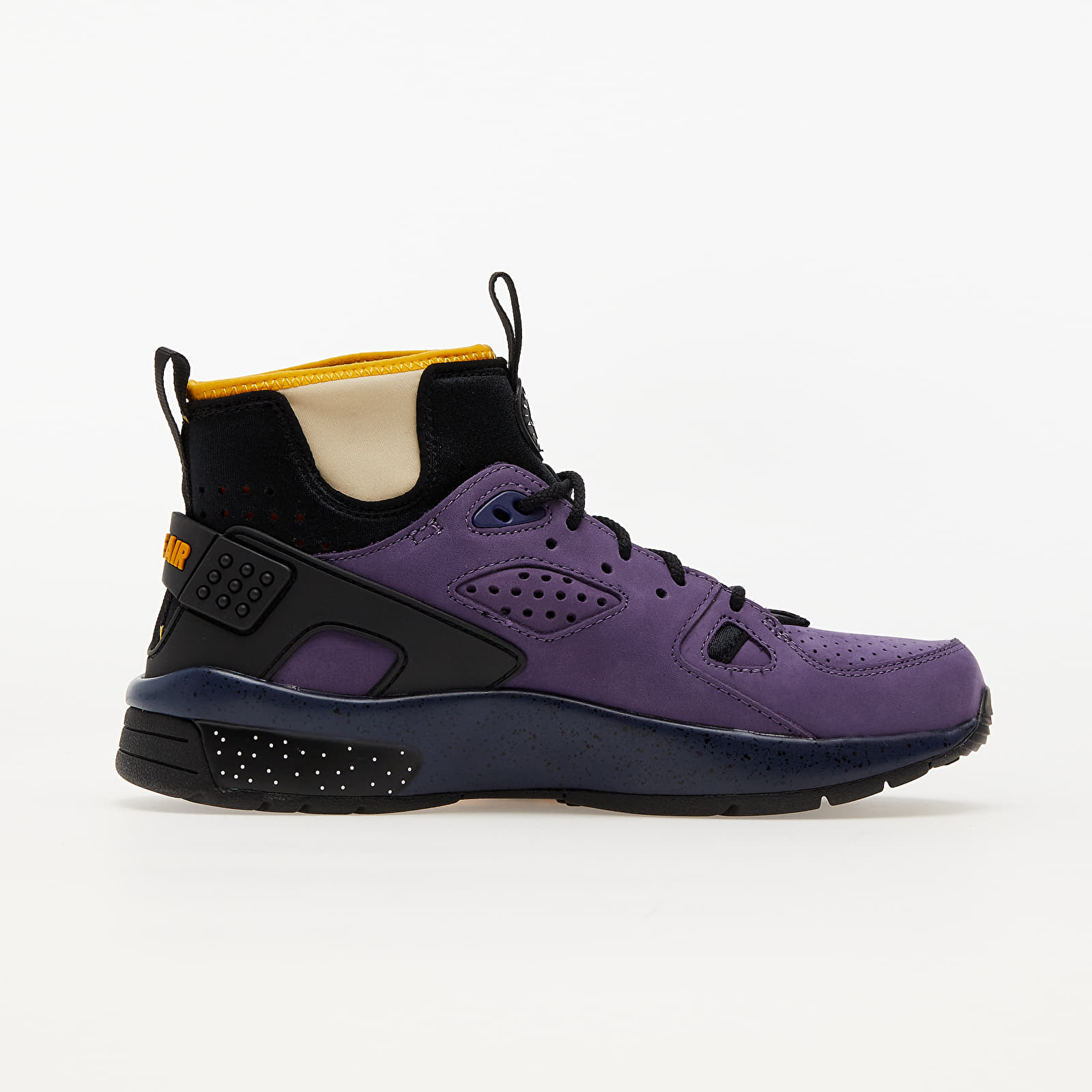 Herren Sneaker und Schuhe Nike ACG Air Mowabb Gravity Purple/ University Gold-Blue Void