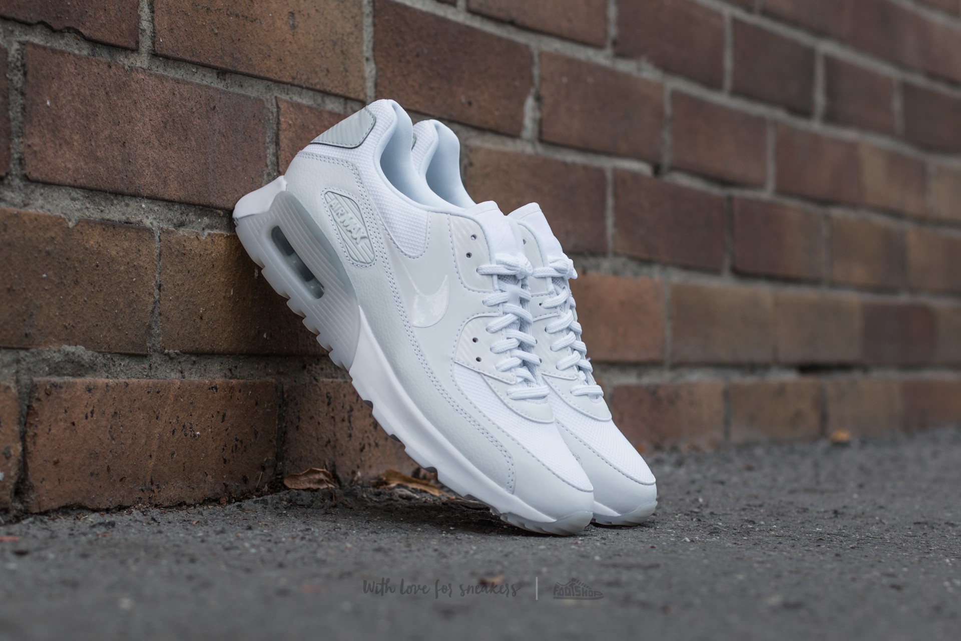 Dámske topánky a tenisky Nike W Air Max 90 Ultra Essential White/ White-Pure Platinum
