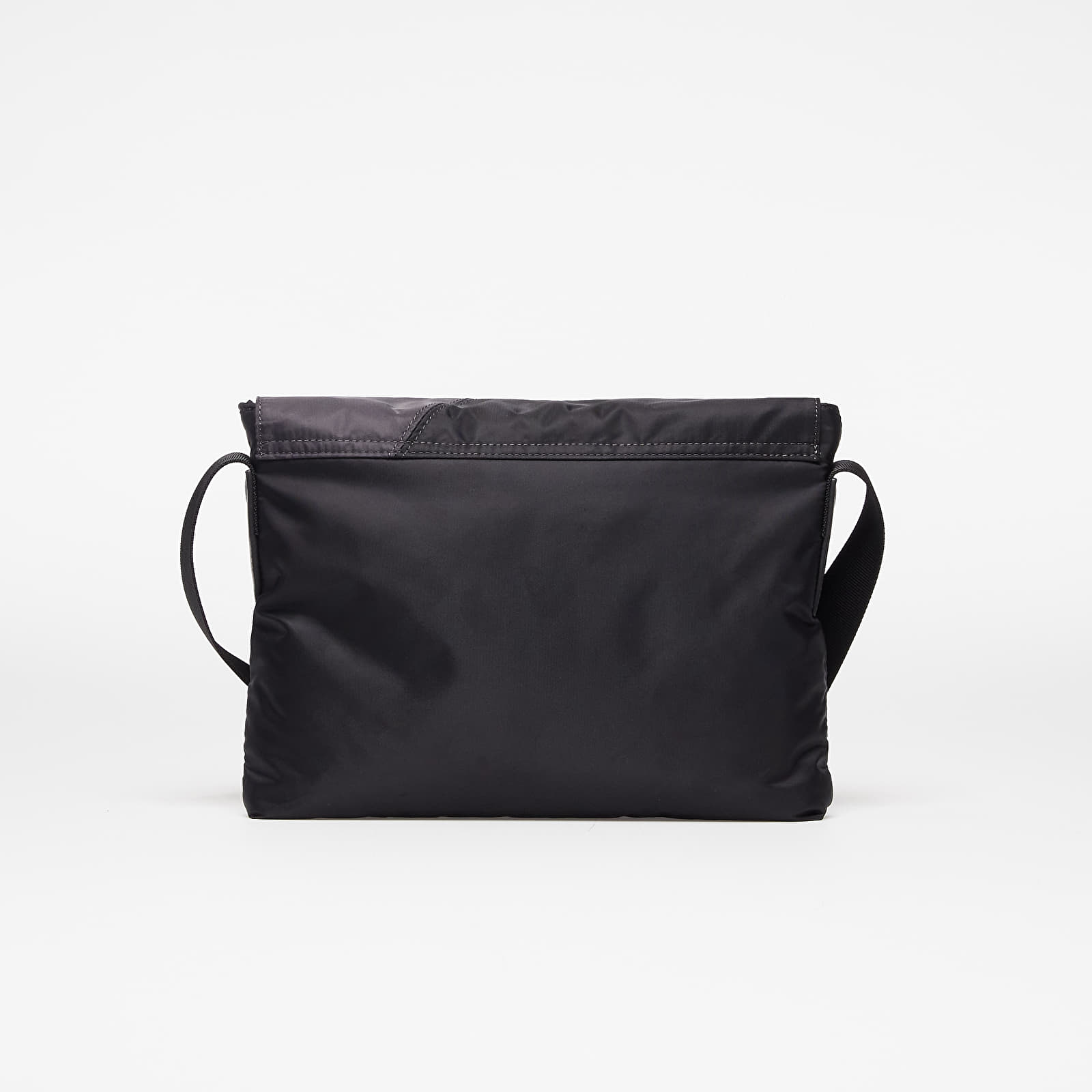 Crossbody bags McQ I1-8 Crossbody Reconstru Black/Cat-Lap
