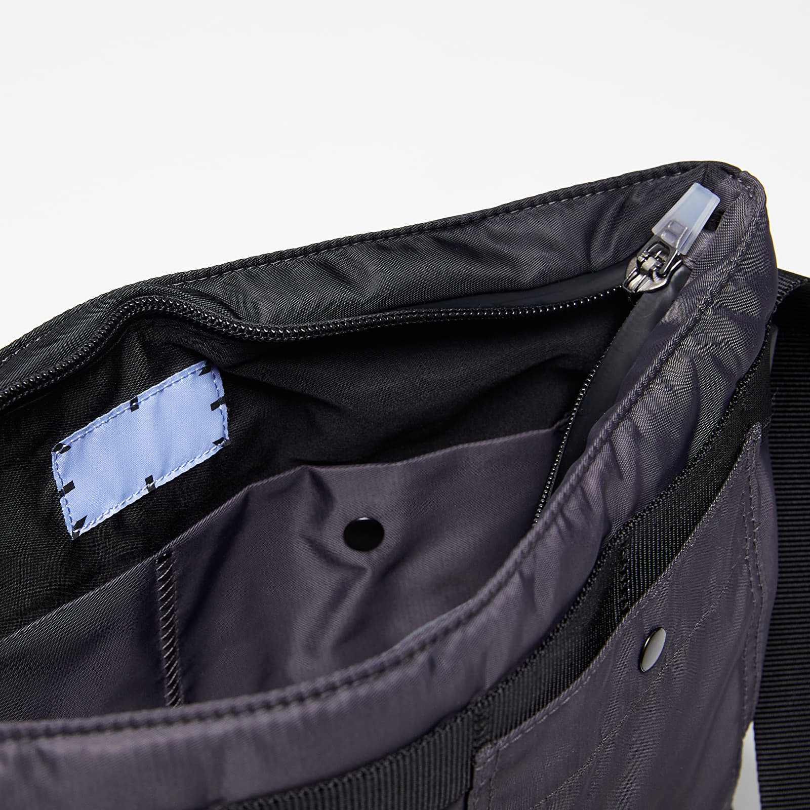 Crossbody bags McQ I1-8 Crossbody Reconstru Black/Cat-Lap