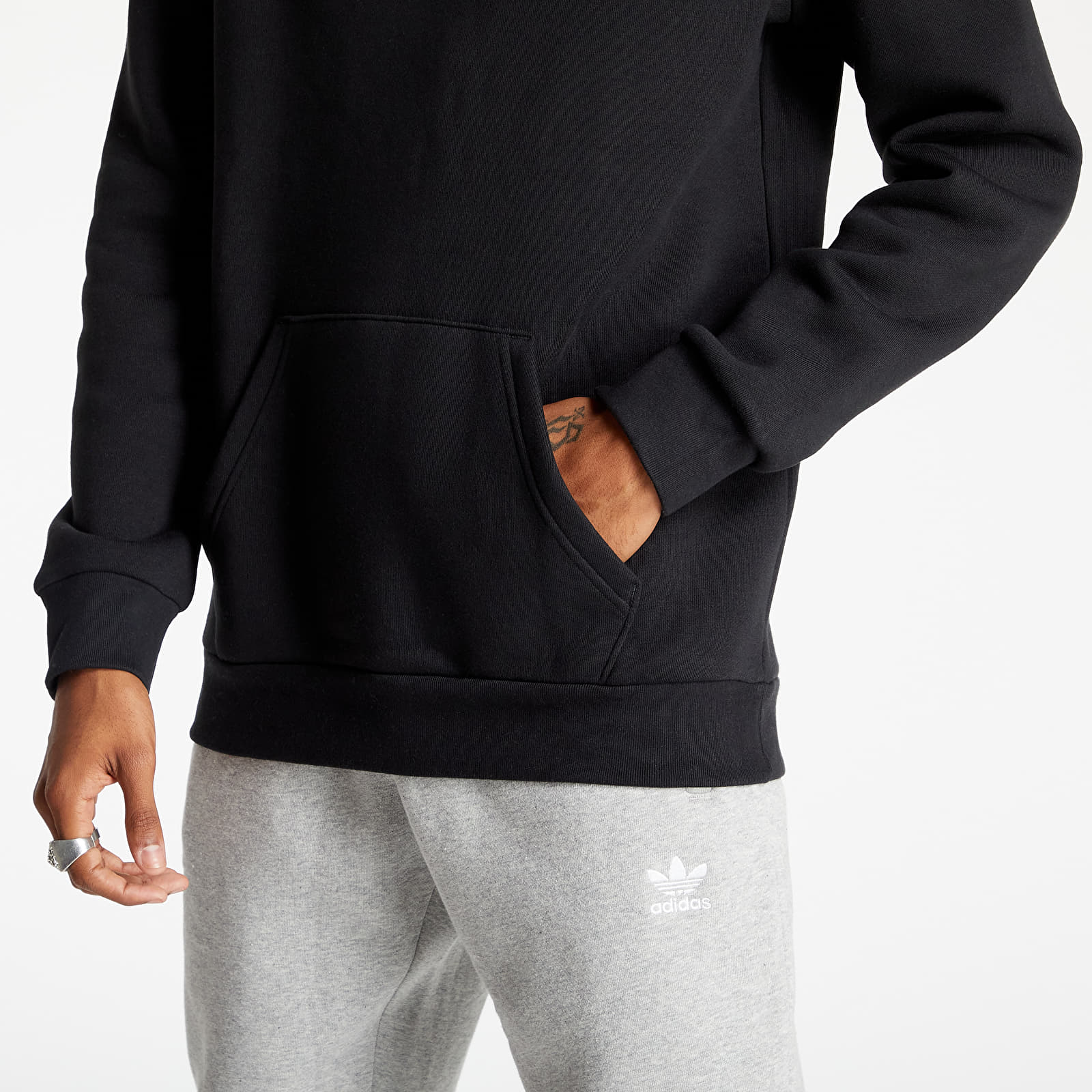 Hoodies and sweatshirts  adidas Essential Hoody Black