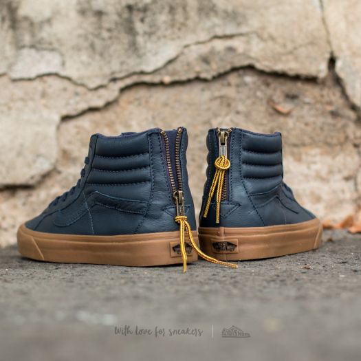 Vans navy gum 2025