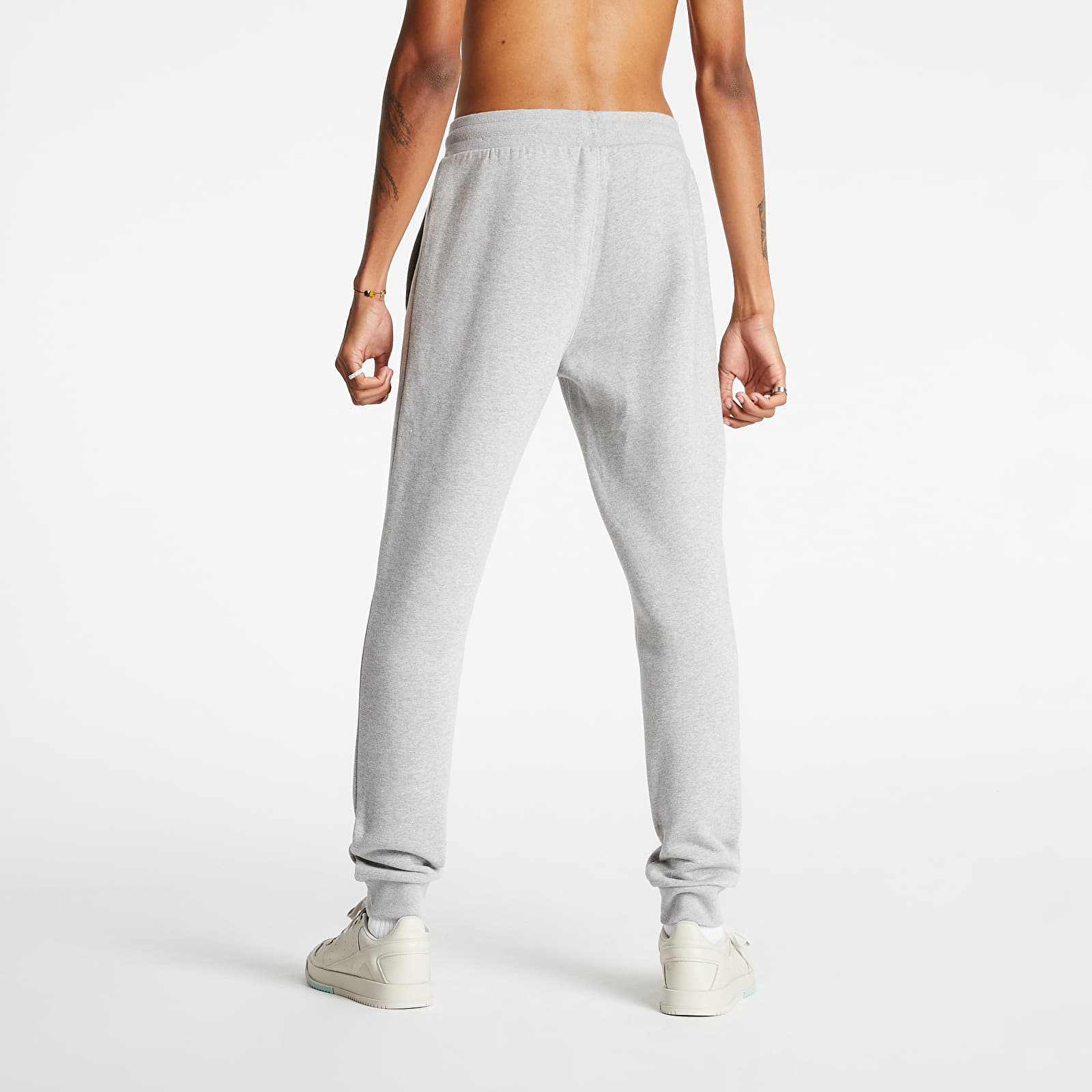 Pantaloni della tuta adidas Essentials Pants Medium Grey Heather
