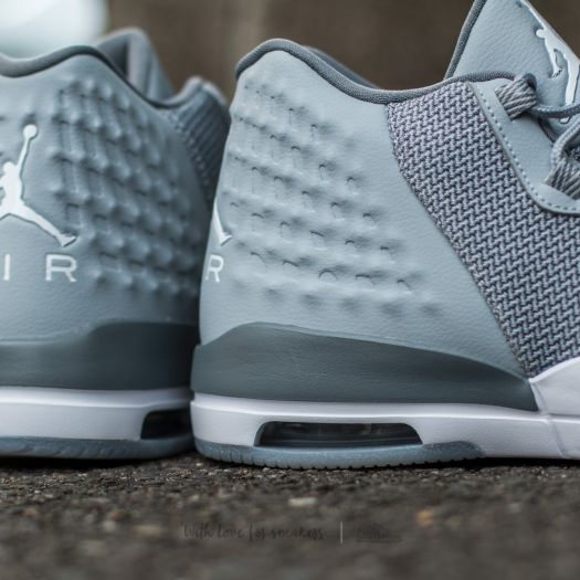 Jordan academy grau new arrivals