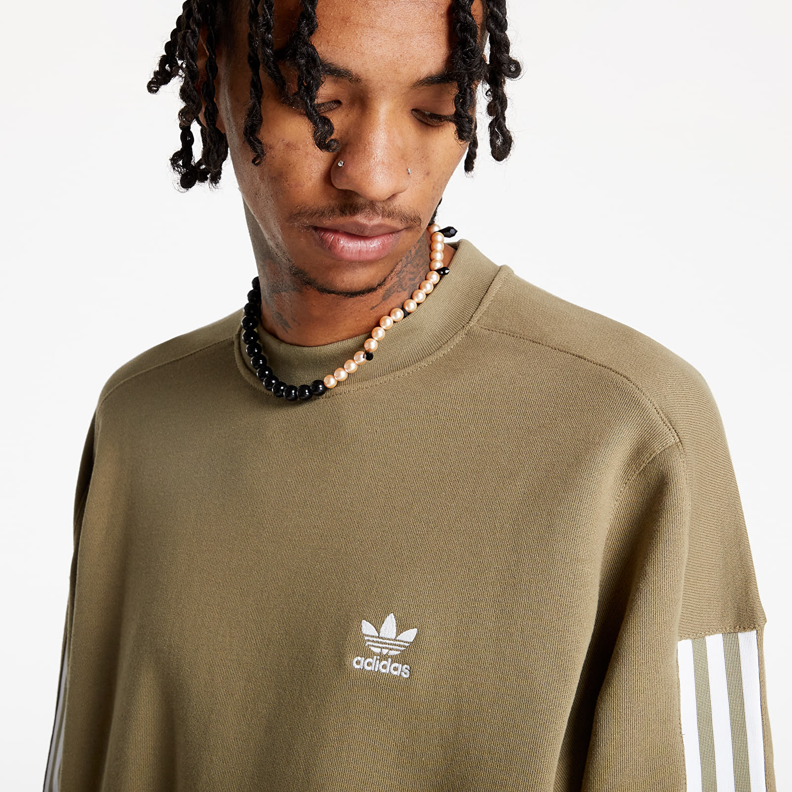 Adidas lock up crew deals