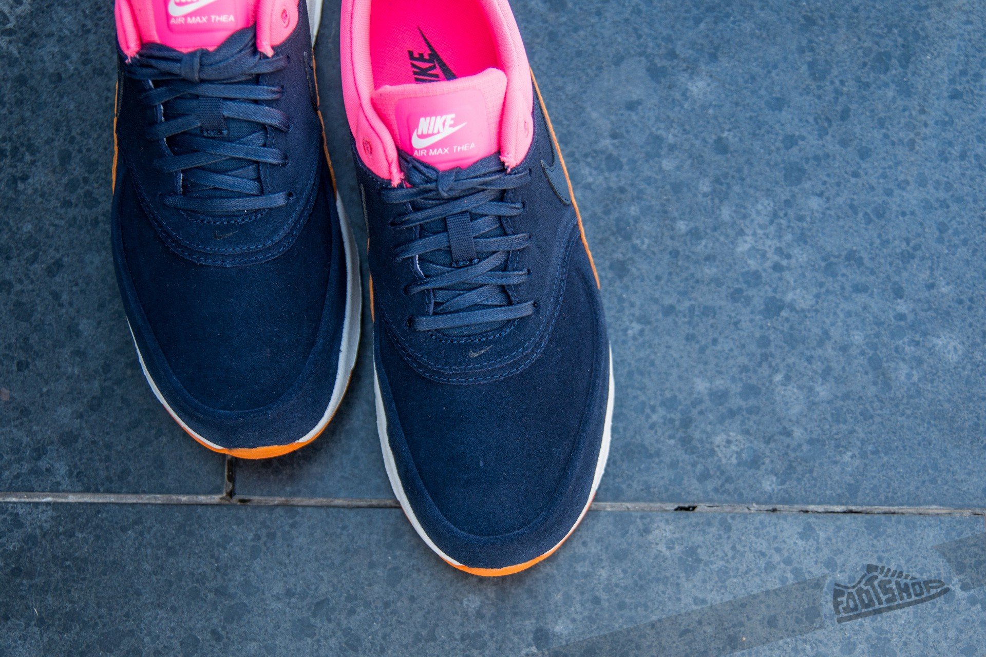 Women s shoes Nike W Air Max Thea Premium Leather Obsidian Obsidian Digital Pink Sunset Footshop