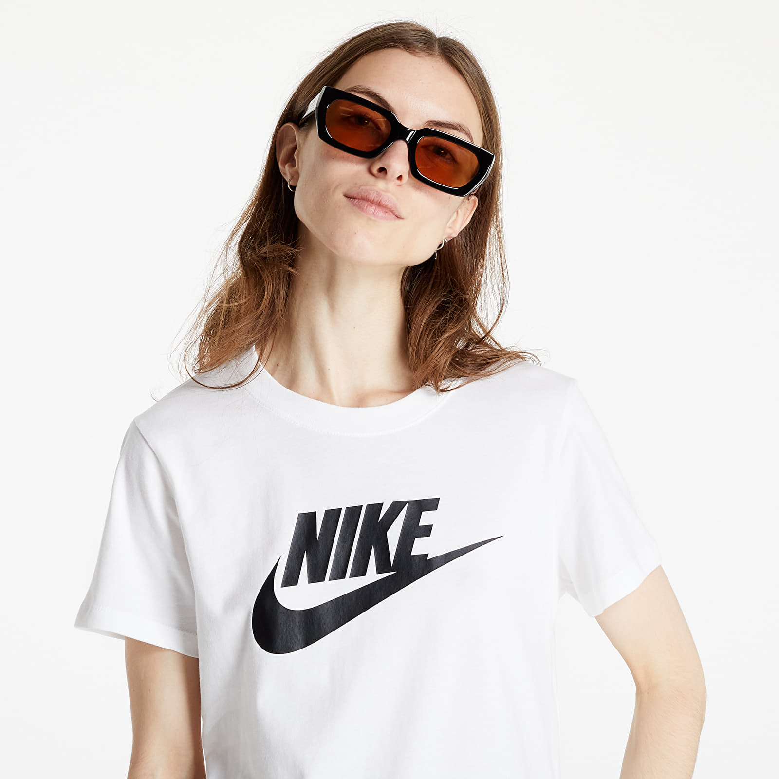 Levně Nike Sportswear Essential Icon Future Tee White/ Black