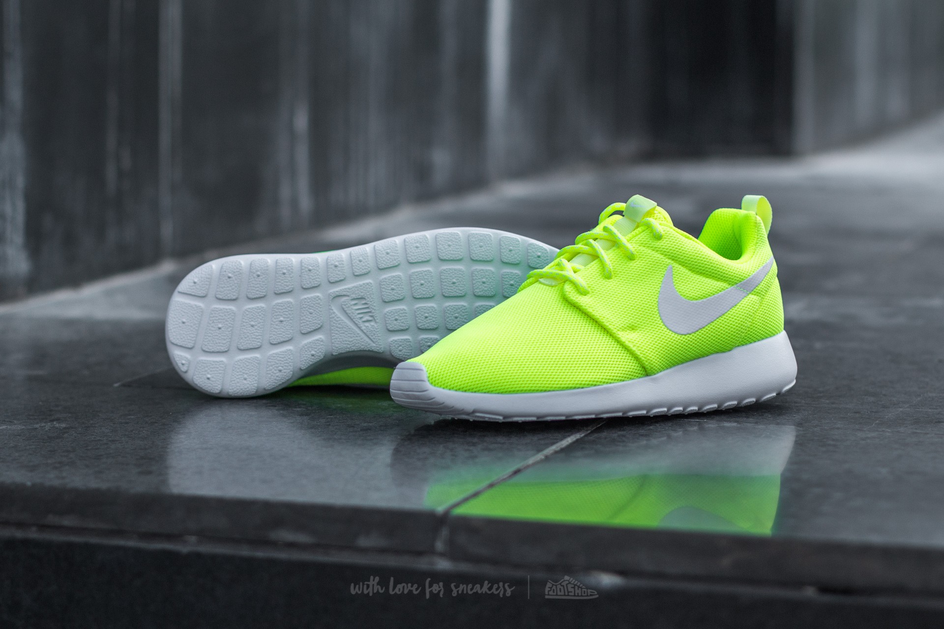 Free 6.0 volt neon green 2025