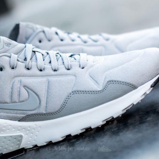 Nike air zoom pegasus 92 premium hot sale