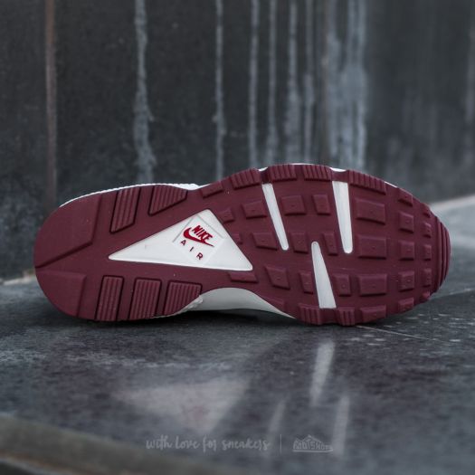 Maroon huaraches women discount
