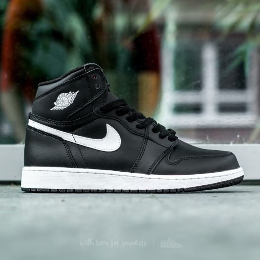 Jordan 1 black university red clearance