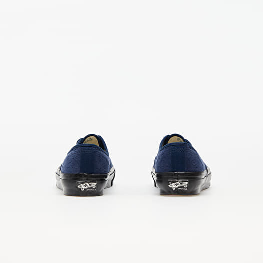 Vans Vault OG Authentic LX Velvet Embroidery