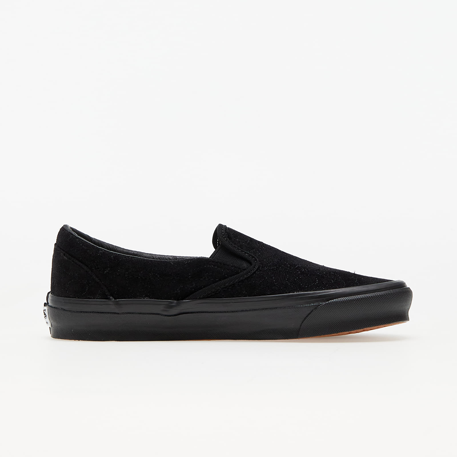 Men s shoes Vans OG Classic Slip On Velvet Embroidery Black