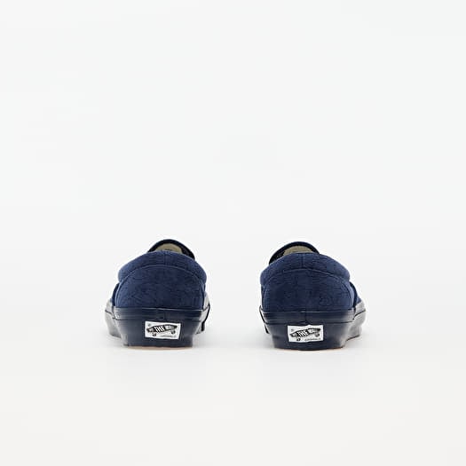 Men s shoes Vans OG Classic Slip On Velvet Embroidery Navy Black Footshop