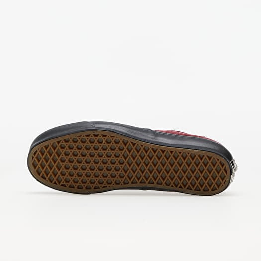 Black vans hotsell red sole
