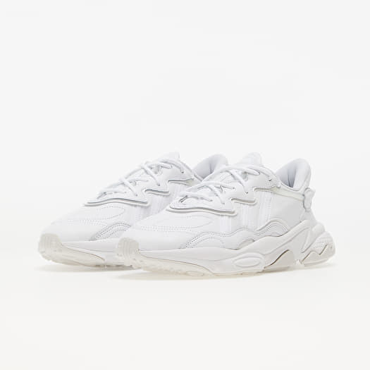 Adidas ozweego online all white