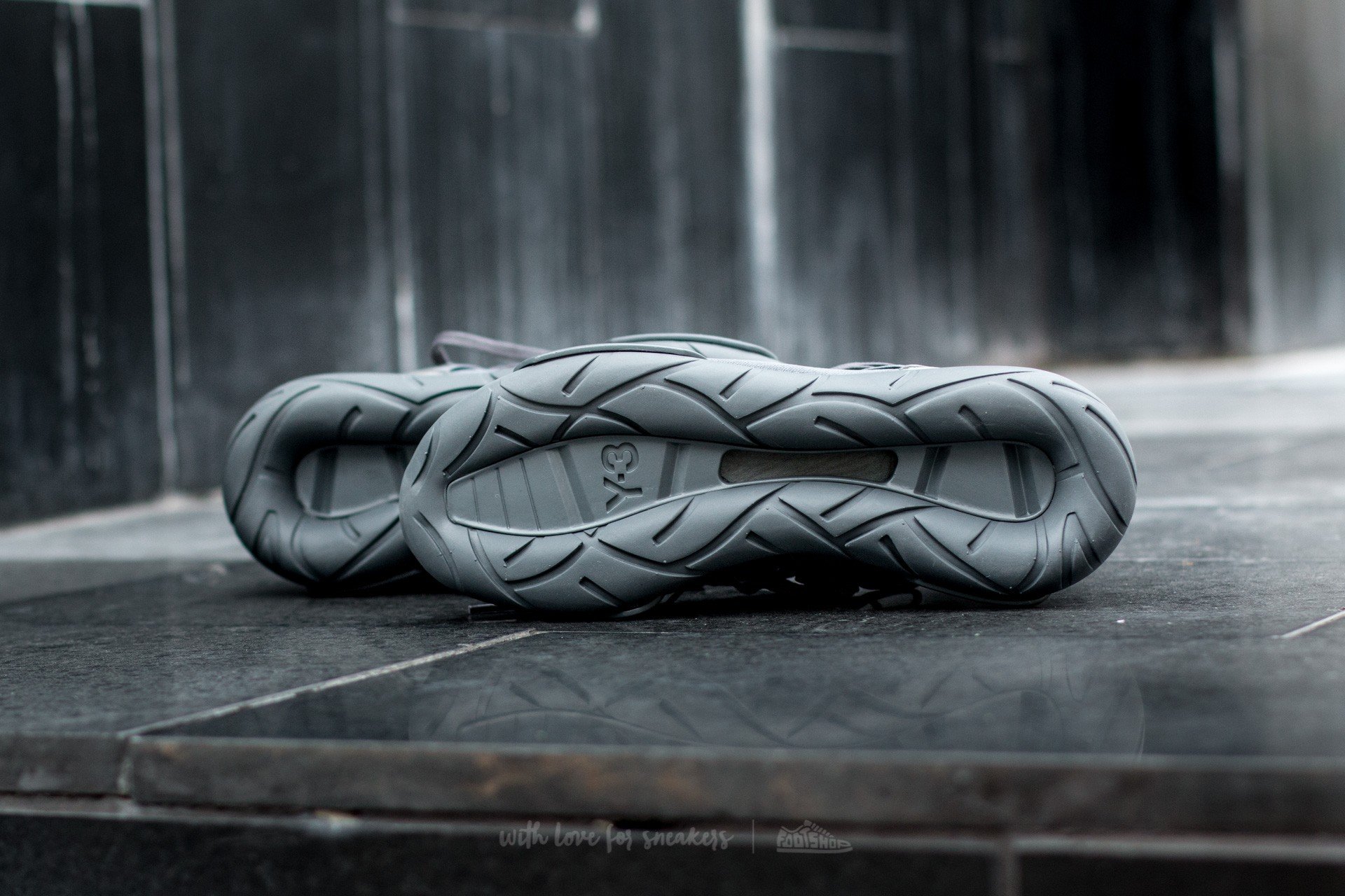 Zapatillas Hombre Y-3 Qasa High Vista Grey/ Vista Grey/ Vista Grey